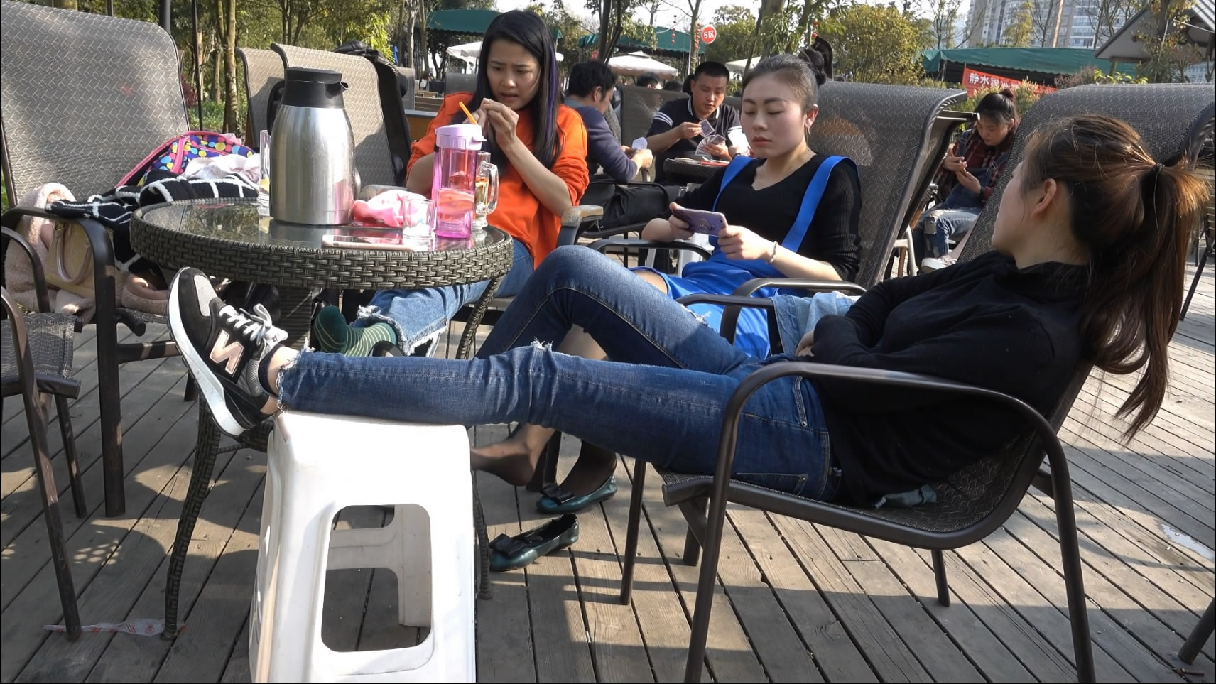 streetsnapnylon[00 00 36][20181205 213412 3]